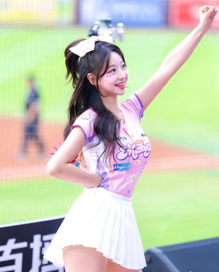 433c1071daccedd276be973bc8b827f66f68bae7.jpg
